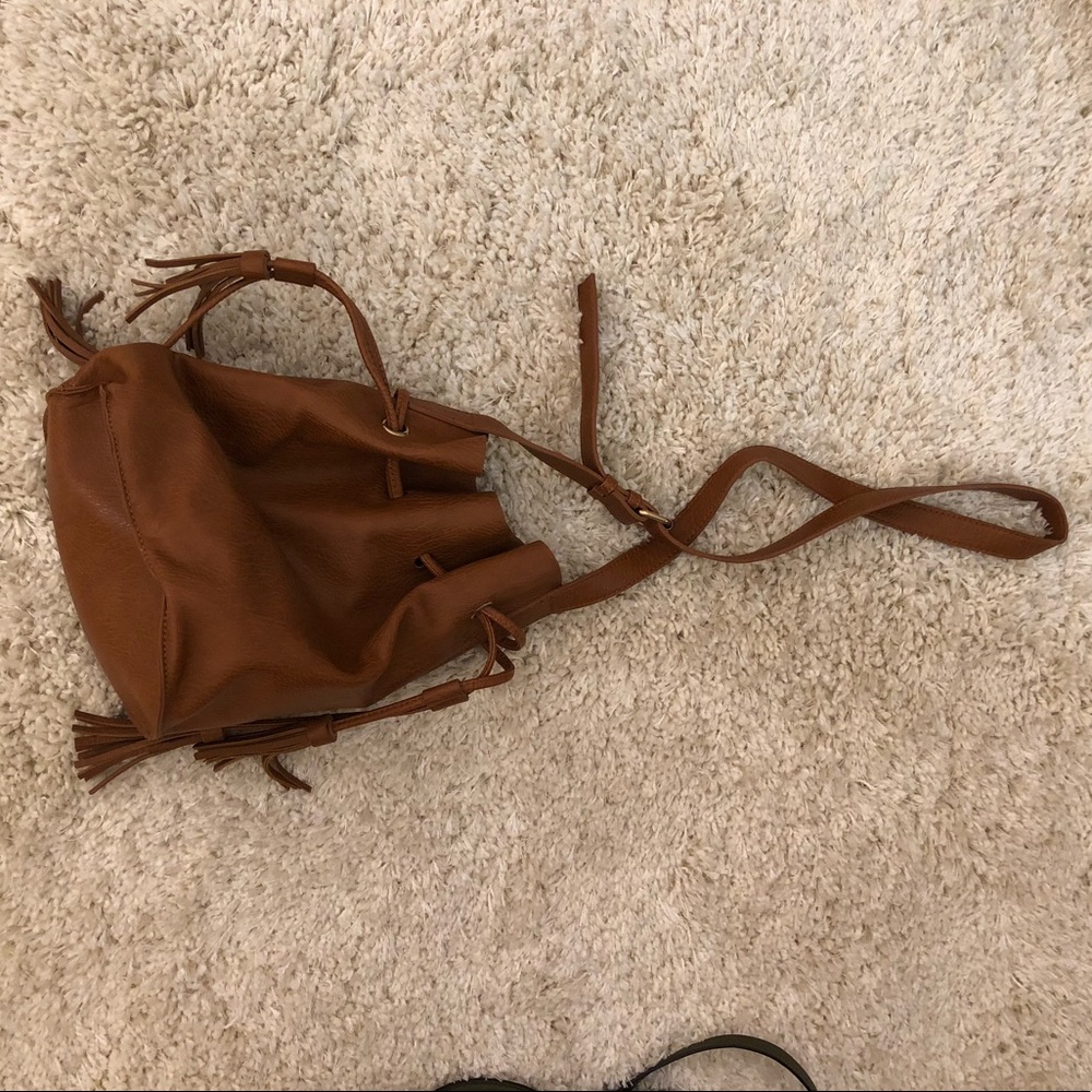 Bucket bag